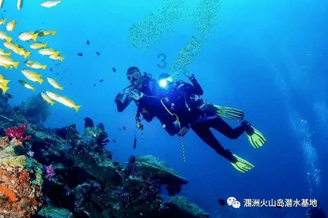 四问摩尔定律