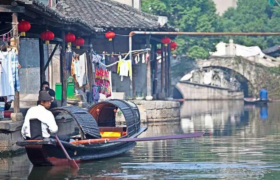快递变慢、店铺歇业 网购年货这些事情要注意!